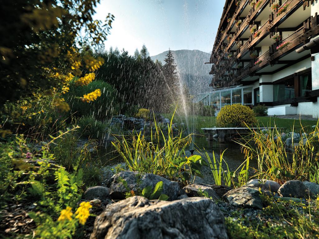 Kaysers Tirolresort - Wohlfuehlhotel Fuer Erwachsene ミエミング エクステリア 写真