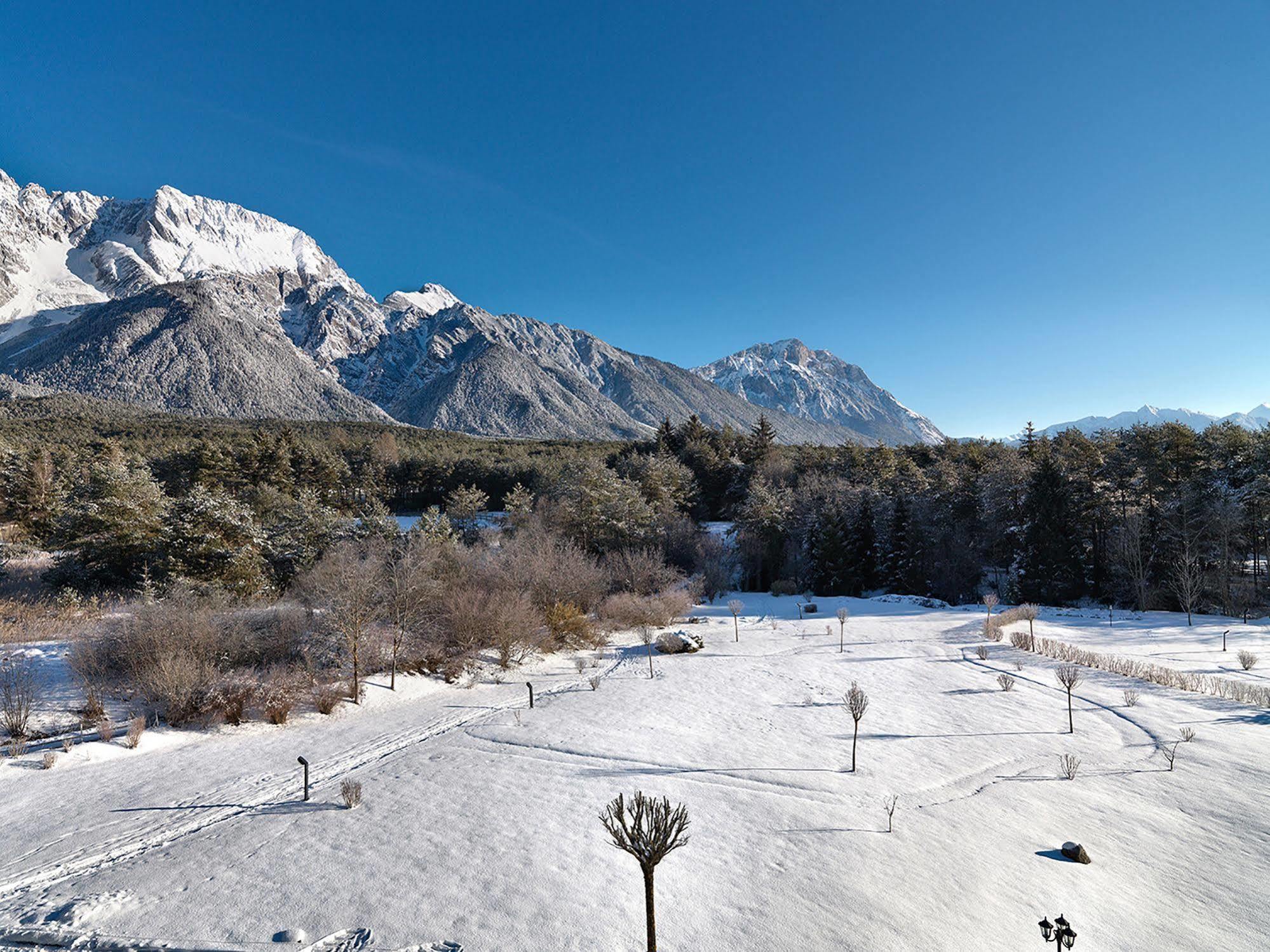 Kaysers Tirolresort - Wohlfuehlhotel Fuer Erwachsene ミエミング エクステリア 写真