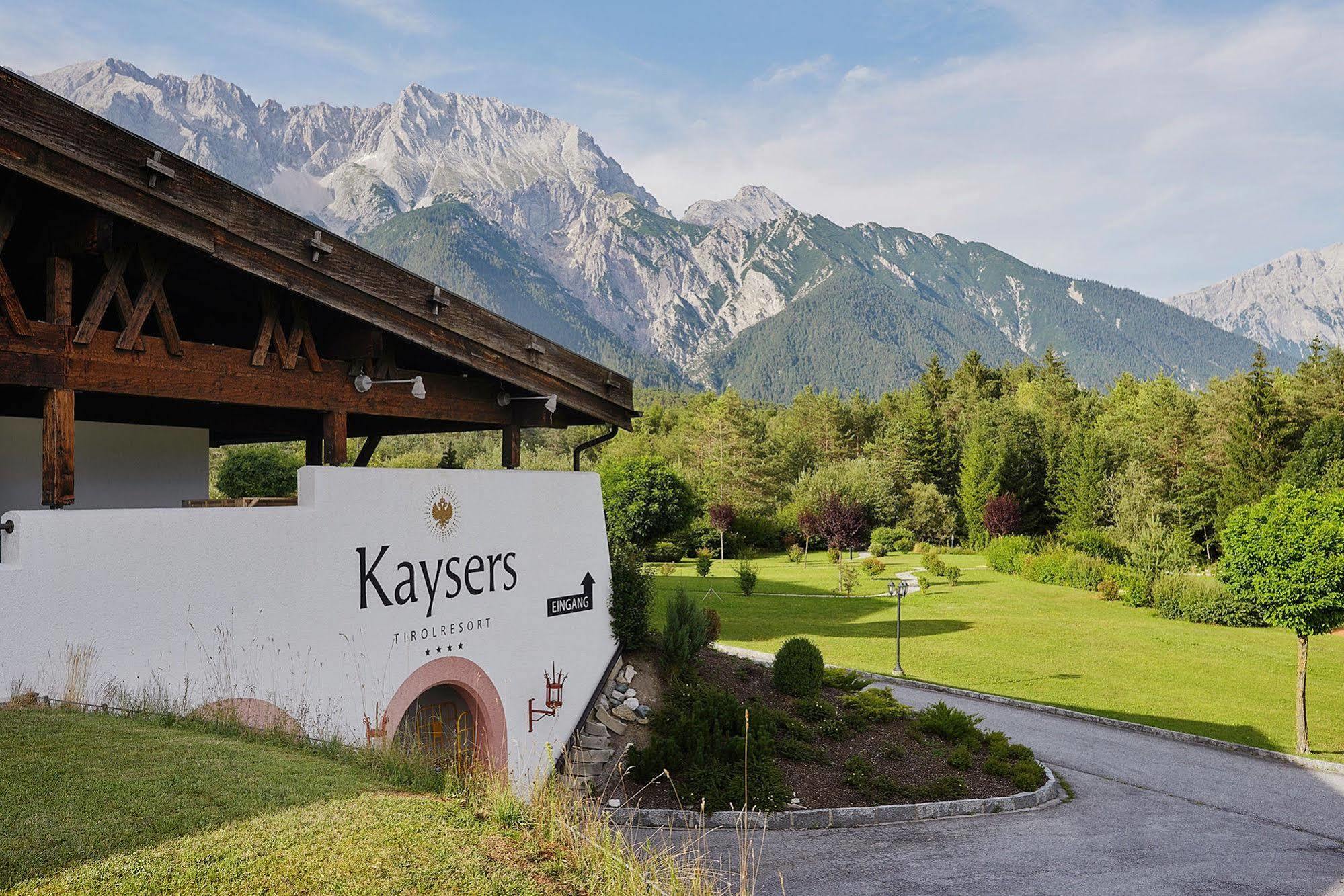 Kaysers Tirolresort - Wohlfuehlhotel Fuer Erwachsene ミエミング エクステリア 写真