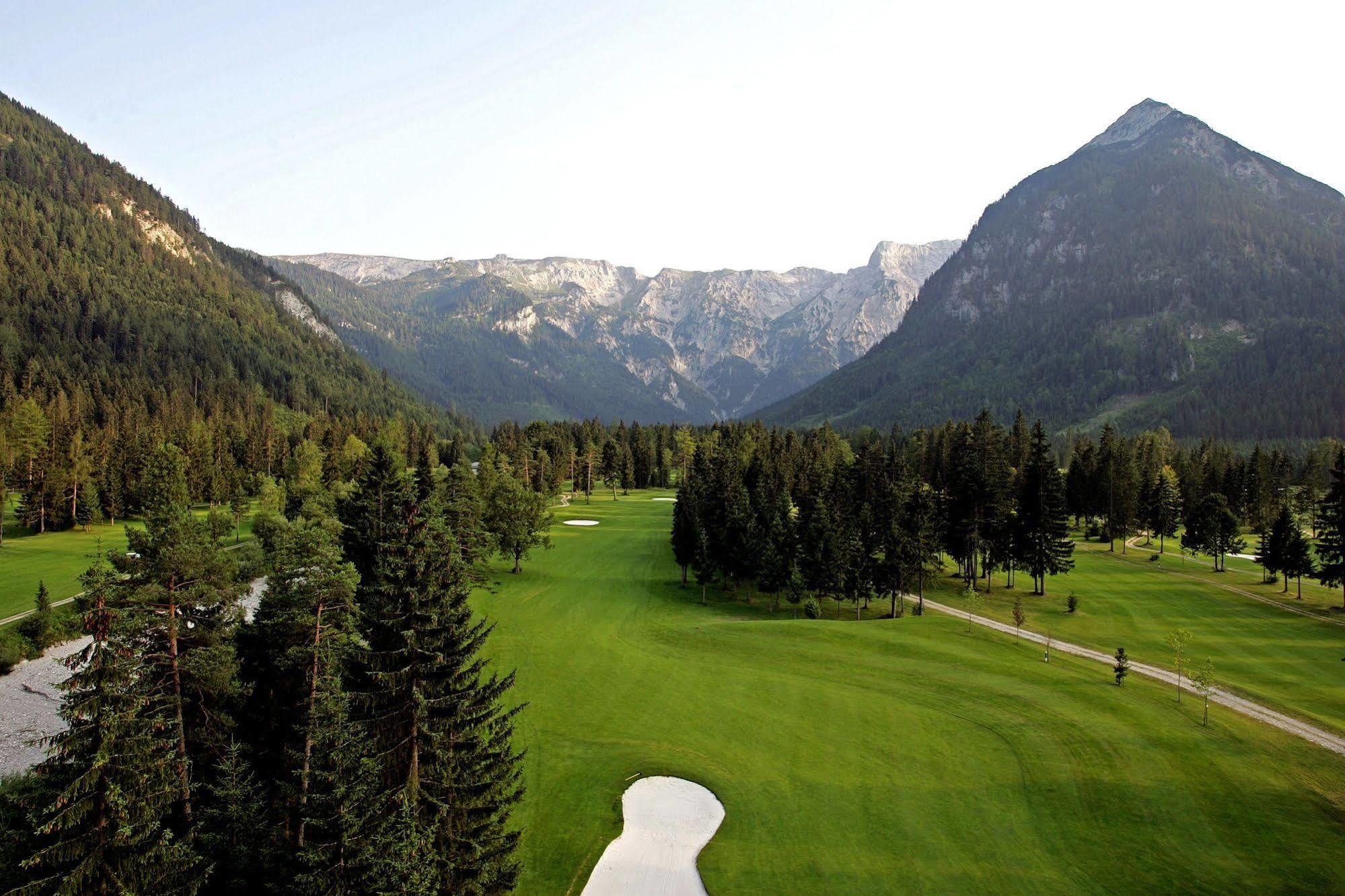 Kaysers Tirolresort - Wohlfuehlhotel Fuer Erwachsene ミエミング エクステリア 写真