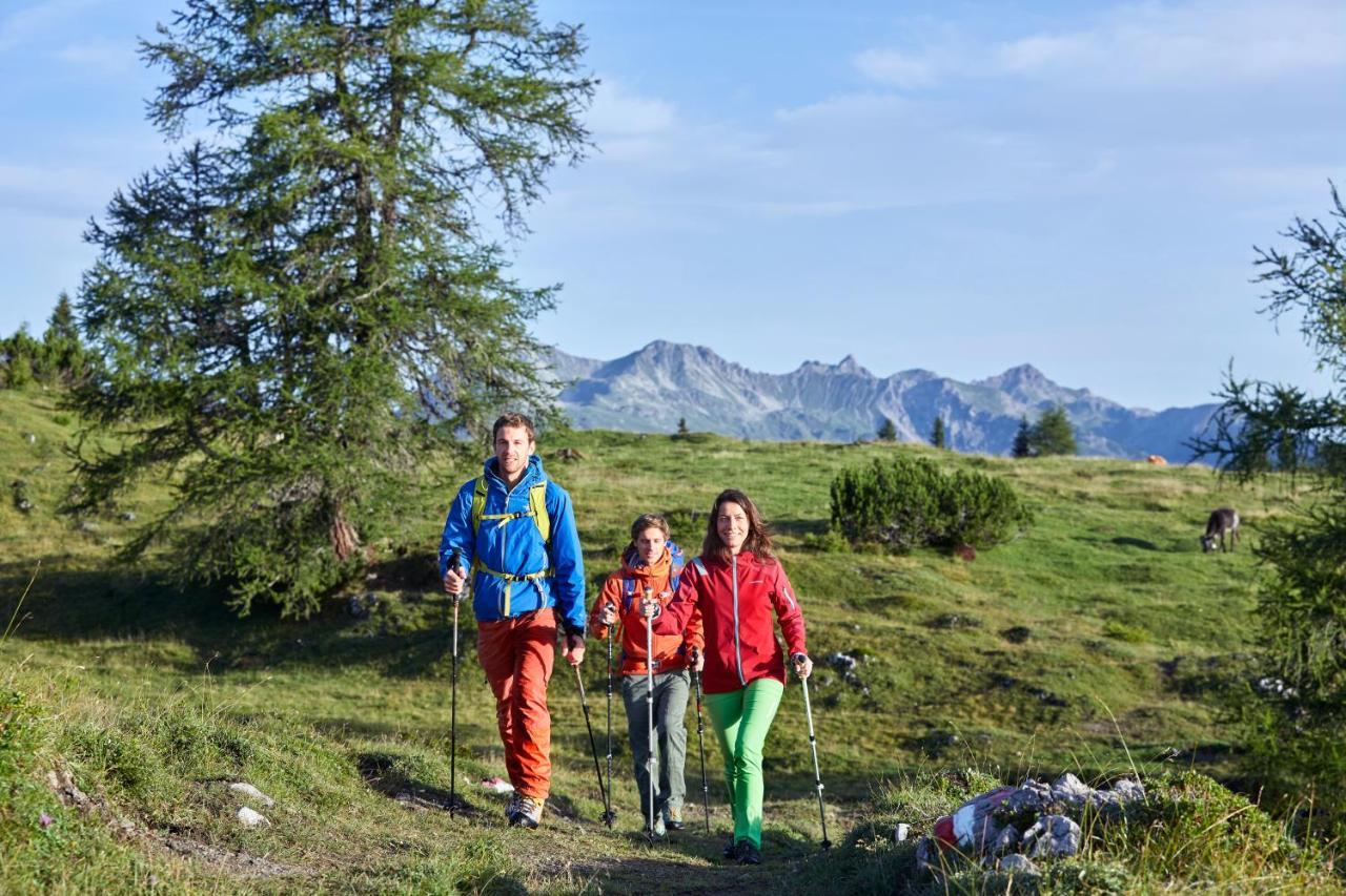 Kaysers Tirolresort - Wohlfuehlhotel Fuer Erwachsene ミエミング エクステリア 写真