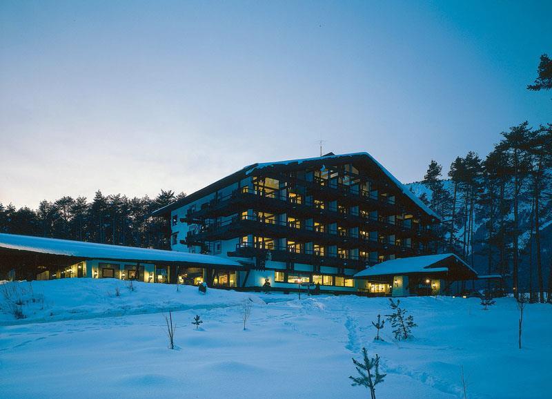 Kaysers Tirolresort - Wohlfuehlhotel Fuer Erwachsene ミエミング エクステリア 写真
